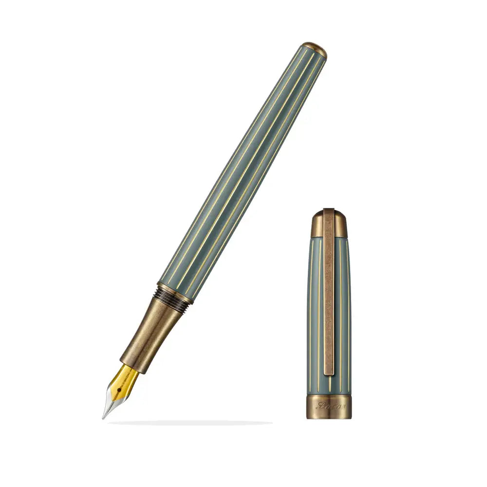 Laban Antique II: Gun Metal / Fine